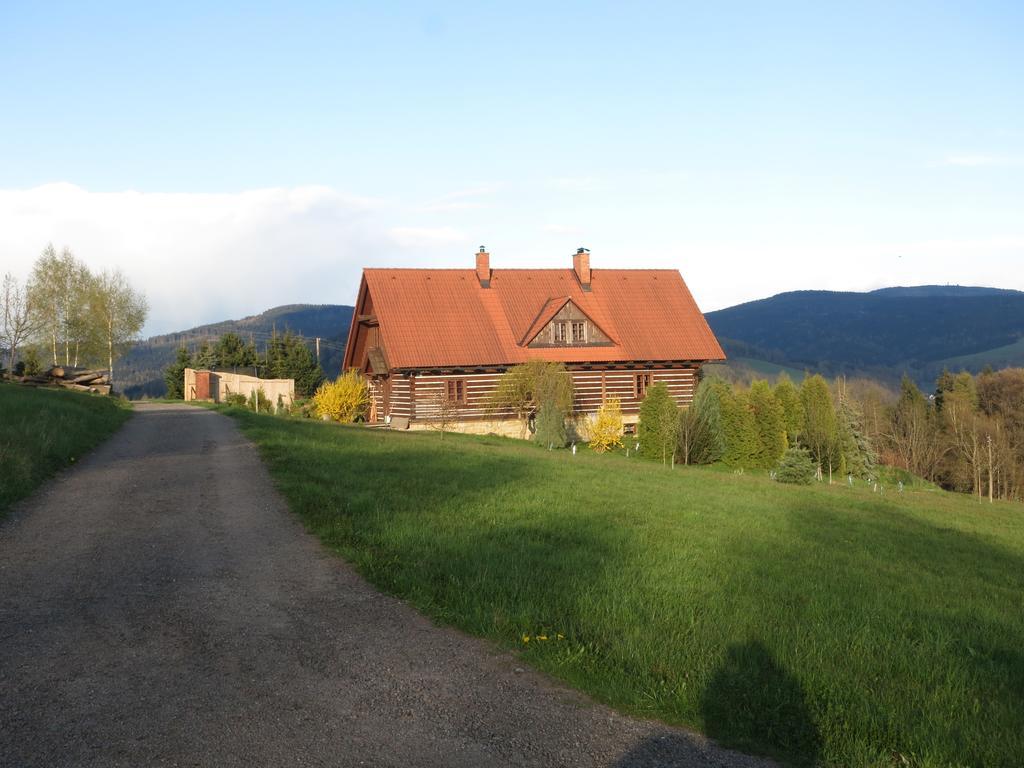 Roubenka Elisabeth Hotel Jablonne nad Orlici ภายนอก รูปภาพ